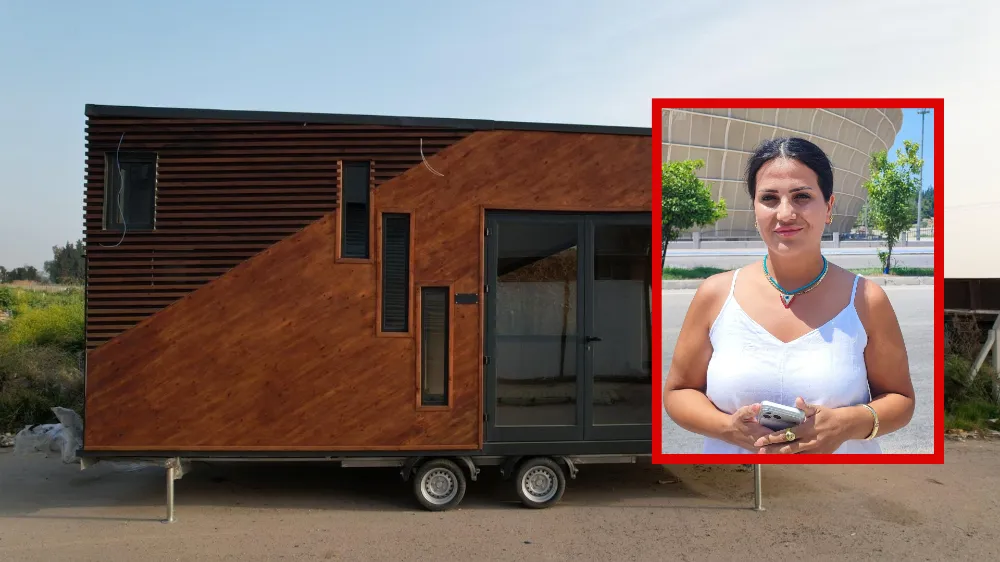 Adana'da öğretmen tatildeyken çalınan ‘tiny house'u bir depoda bulundu
